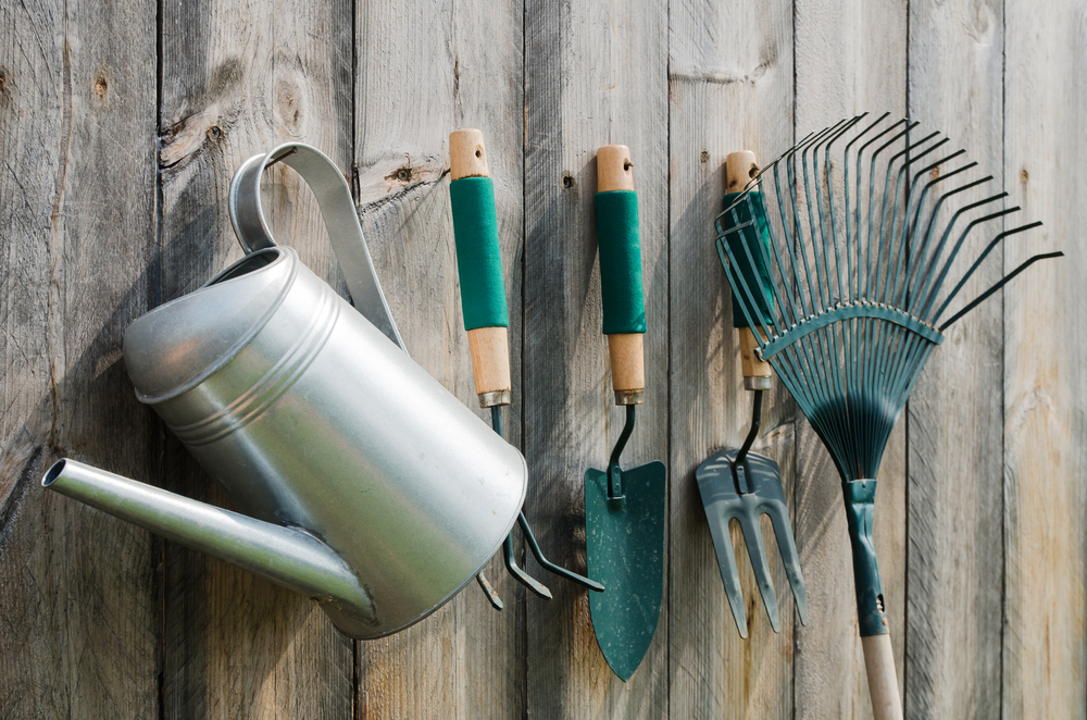 outils pour jardin
